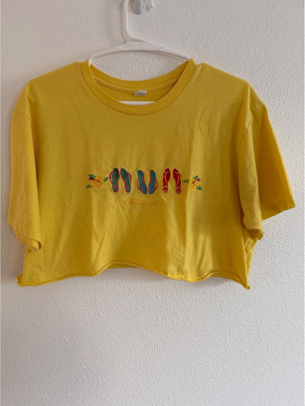 Vintage 90's Y2K Hawaii Tourist Embroidered Cropped Tee Shirt Sz L